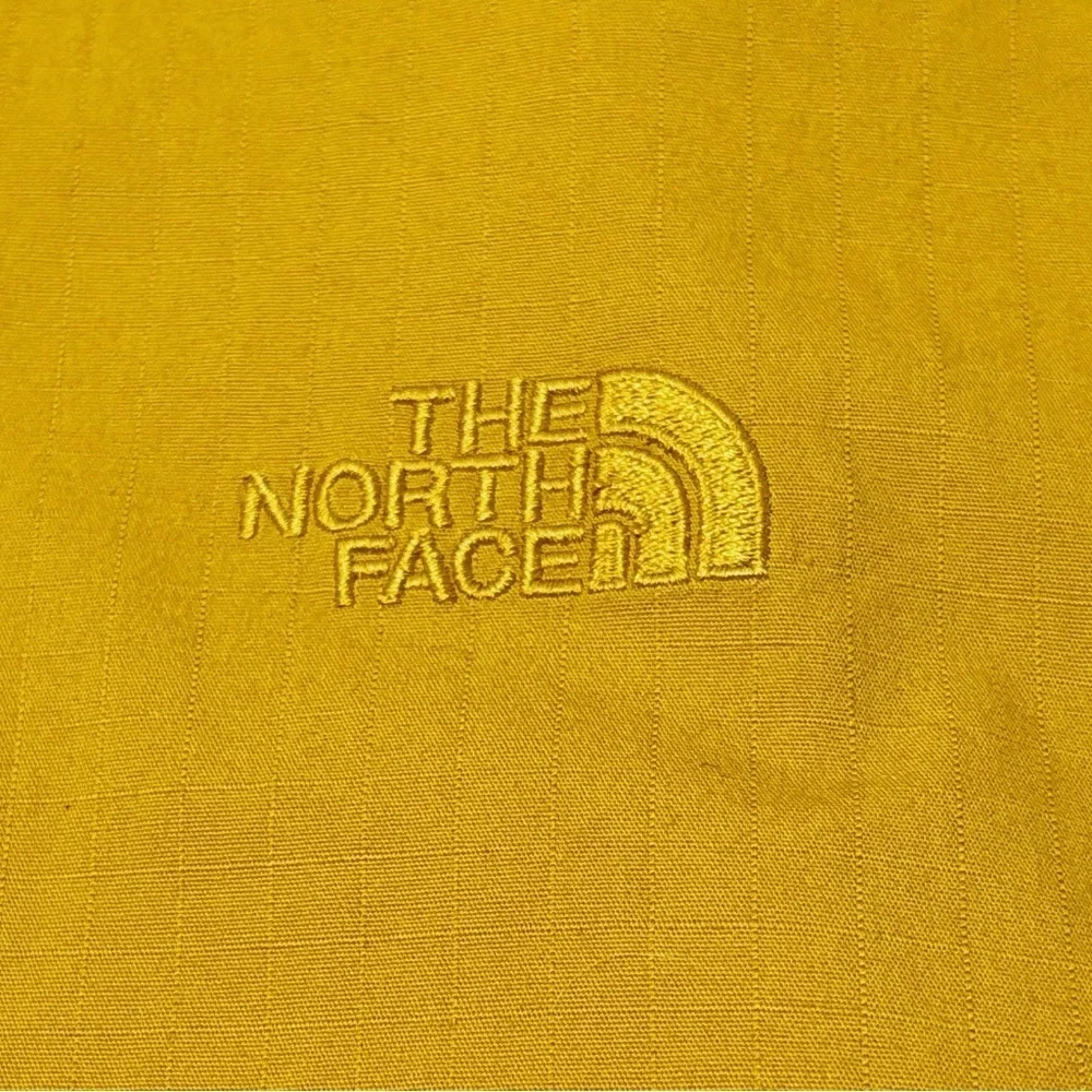 The North Face Windwall Mens Jacket, Size L, Gold with Brown Lining